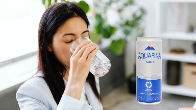 Sự khác nhau giữa Aquafina Soda 320ml và nước ngọt có gas thông thường