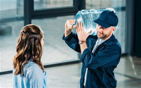 Giao nước văn phòng khu Nguyễn Thị Minh Khai Quận 1 – dịch vụ giao nước tận nơi cho doanh nghiệp